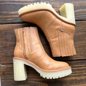 Chunky boot